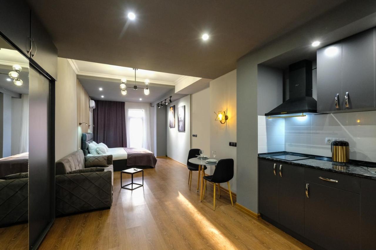 Iren River Side Apartments Τυφλίδα Εξωτερικό φωτογραφία