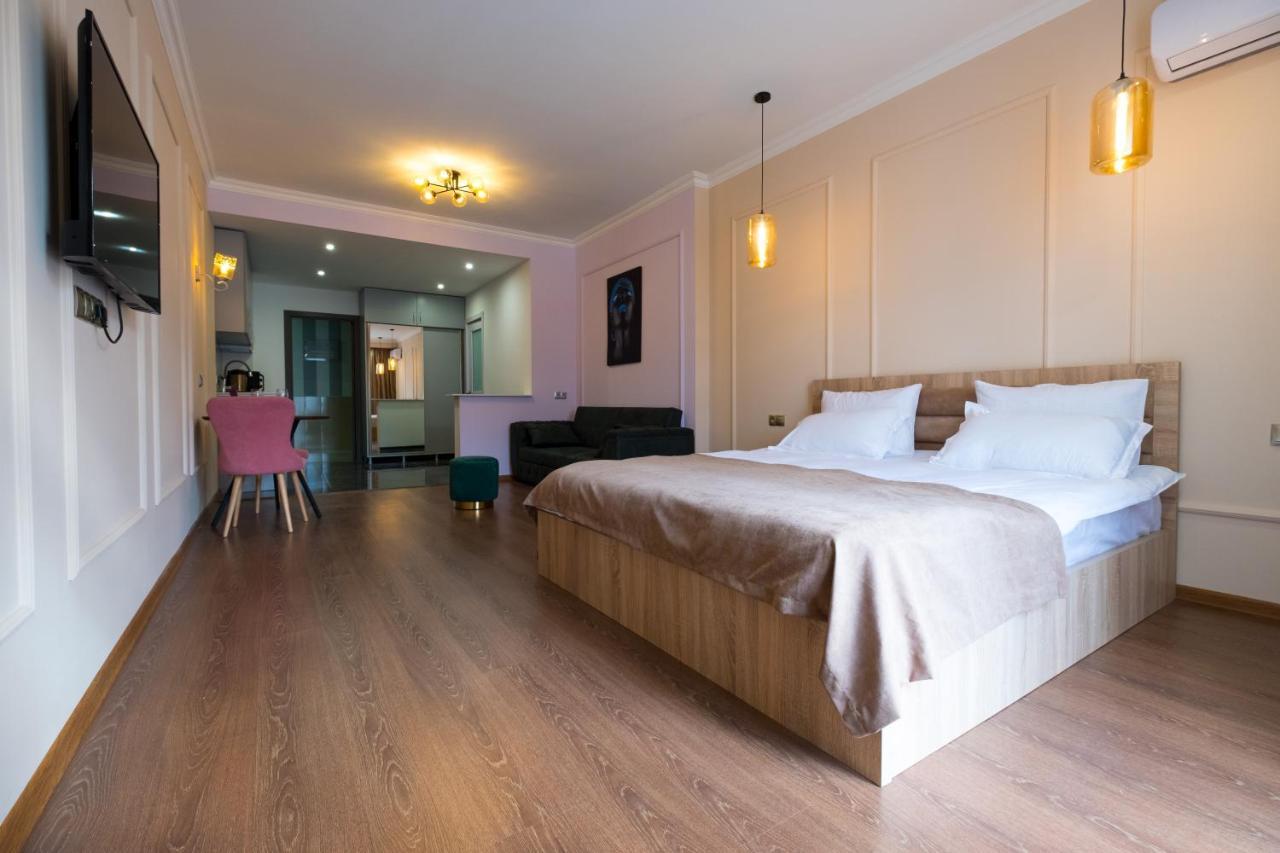 Iren River Side Apartments Τυφλίδα Εξωτερικό φωτογραφία