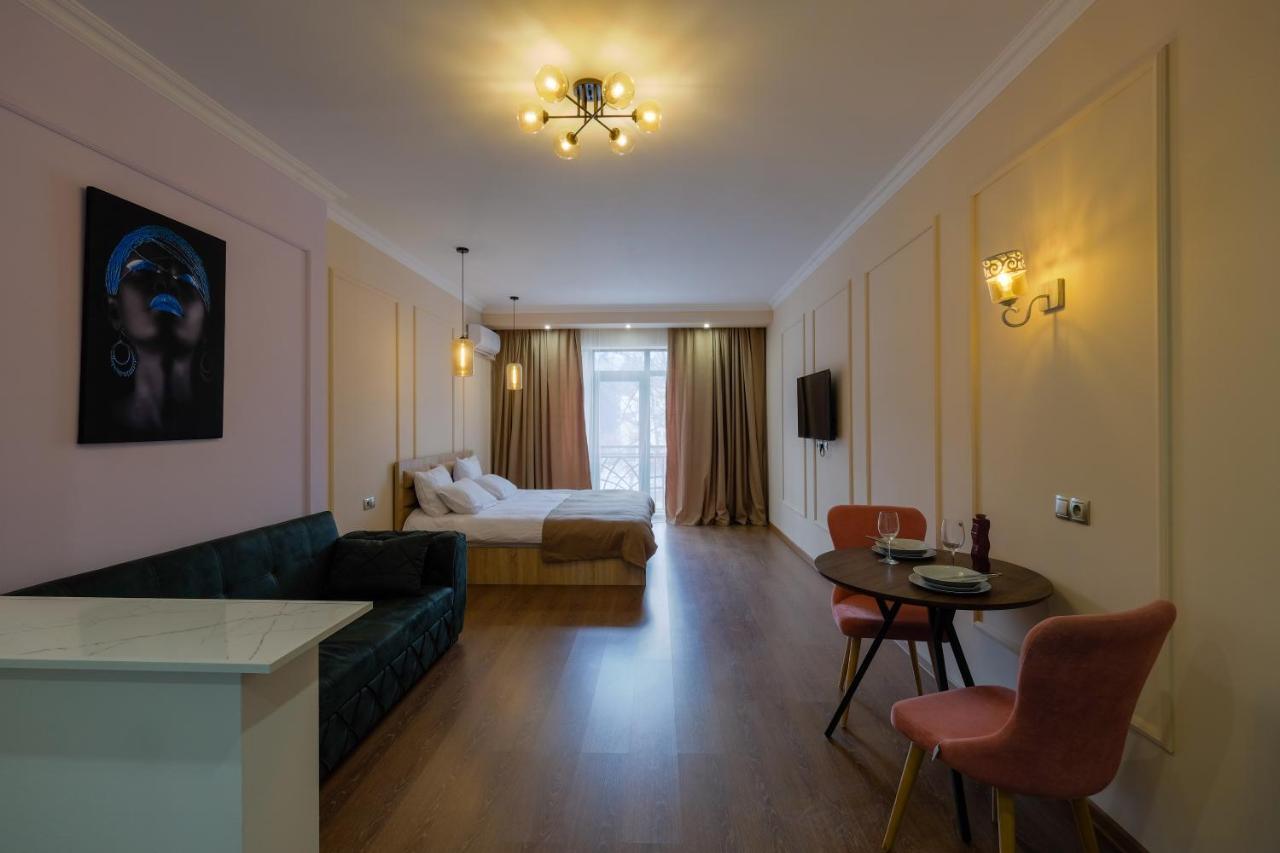 Iren River Side Apartments Τυφλίδα Εξωτερικό φωτογραφία