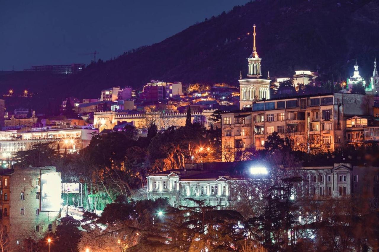 Iren River Side Apartments Τυφλίδα Εξωτερικό φωτογραφία